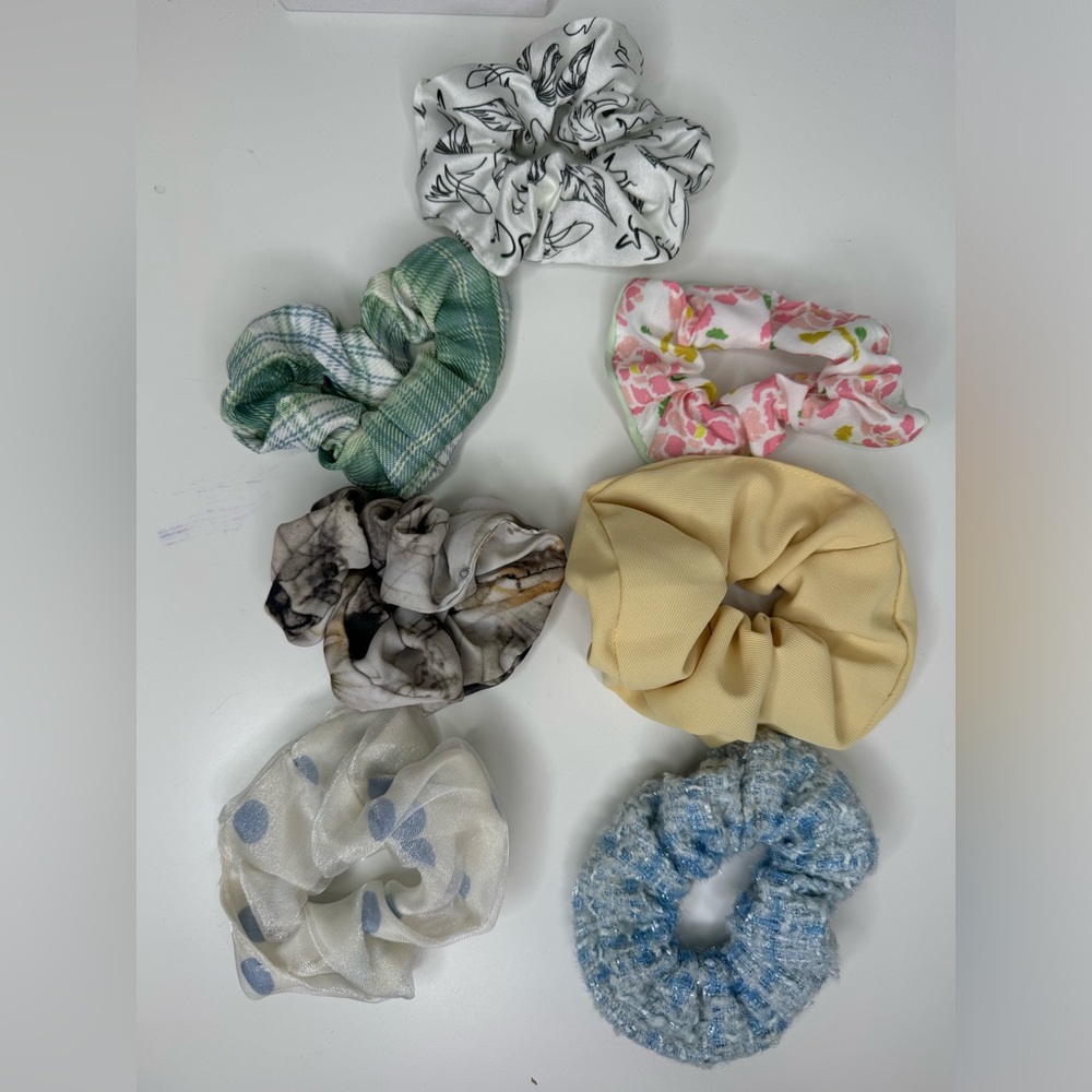 Bundle of hair scrunchies
